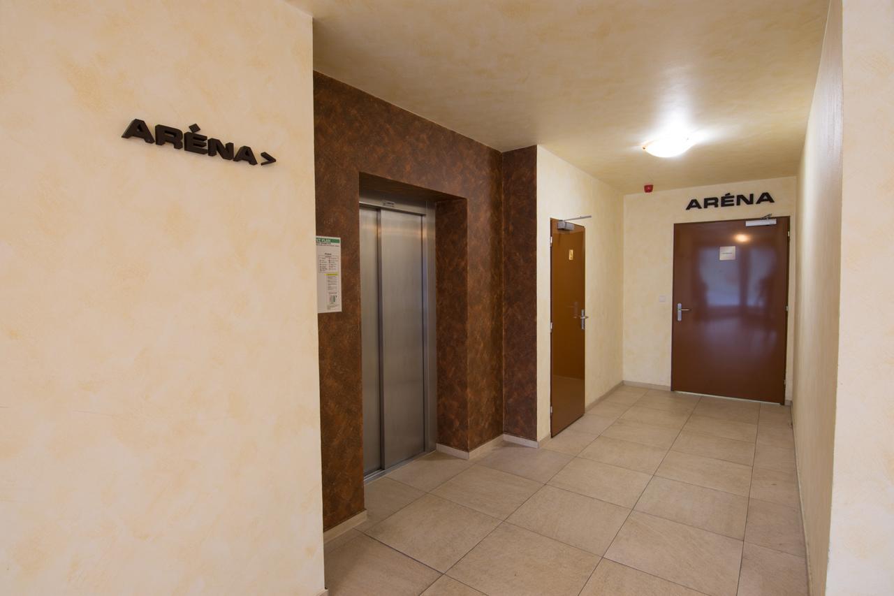 Hotel Arena Brumov Zewnętrze zdjęcie