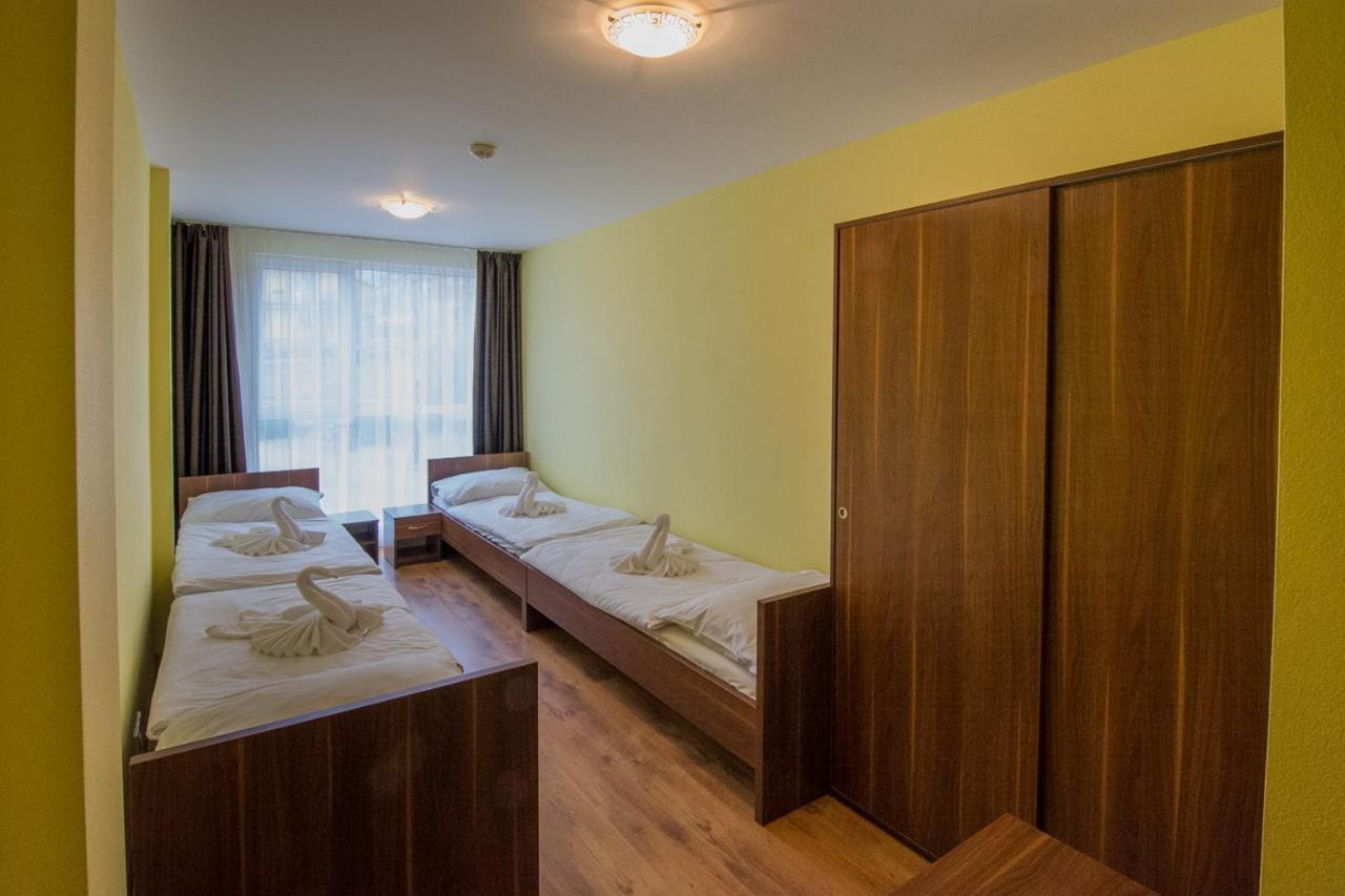 Hotel Arena Brumov Zewnętrze zdjęcie